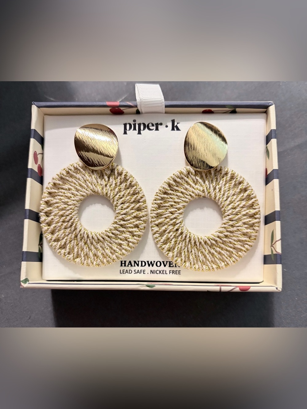NIB piper·k Women’s Cream and Gold Woven Circle Drop Earrings